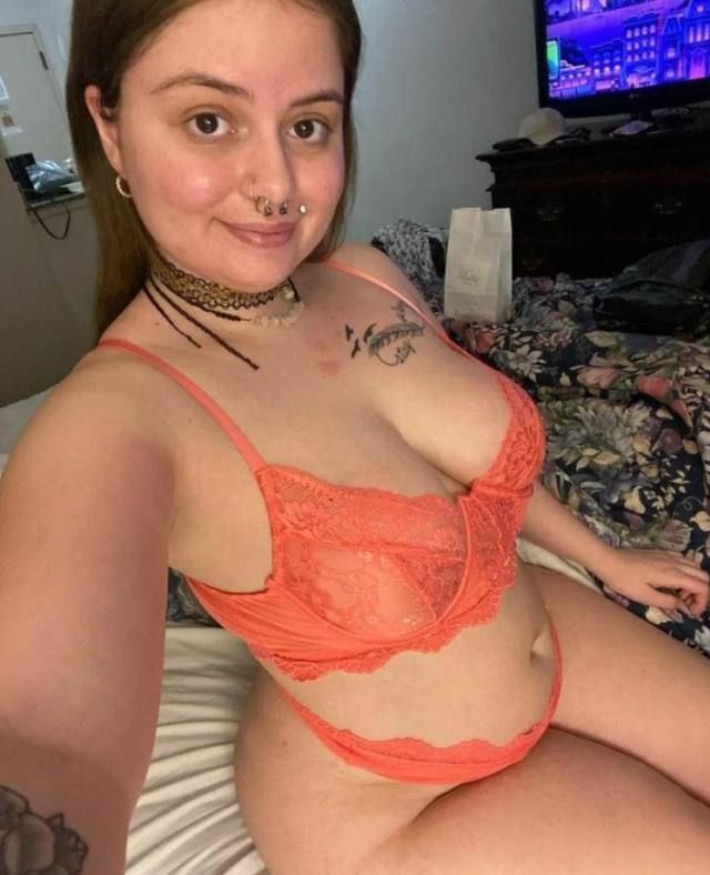 Services    : SWEET ASS👅MASSIVE SQUIRT 👅GIRL 💯 ALWAYS AVAILABLE FOR HOOKUP 🍆 NAUGHTY FUN 💋 Incalls and outcall# +16624368421 - Image 2